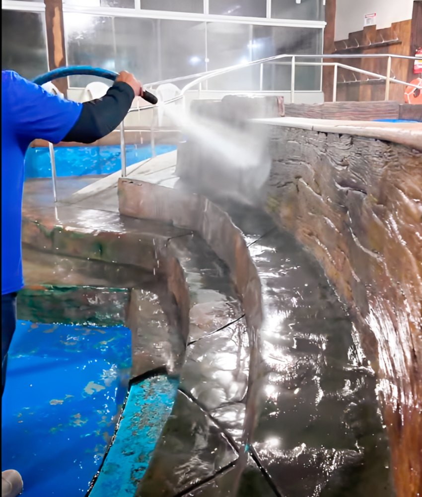 Limpeza e manutenção diária de nossas piscinas